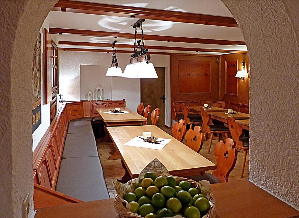 Hotel-Restaurant Schwyzerhuesli Viernheim Esterno foto