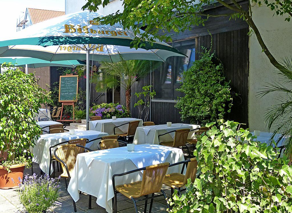 Hotel-Restaurant Schwyzerhuesli Viernheim Esterno foto